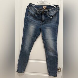 SO Women's Classic Skinny Jeans
